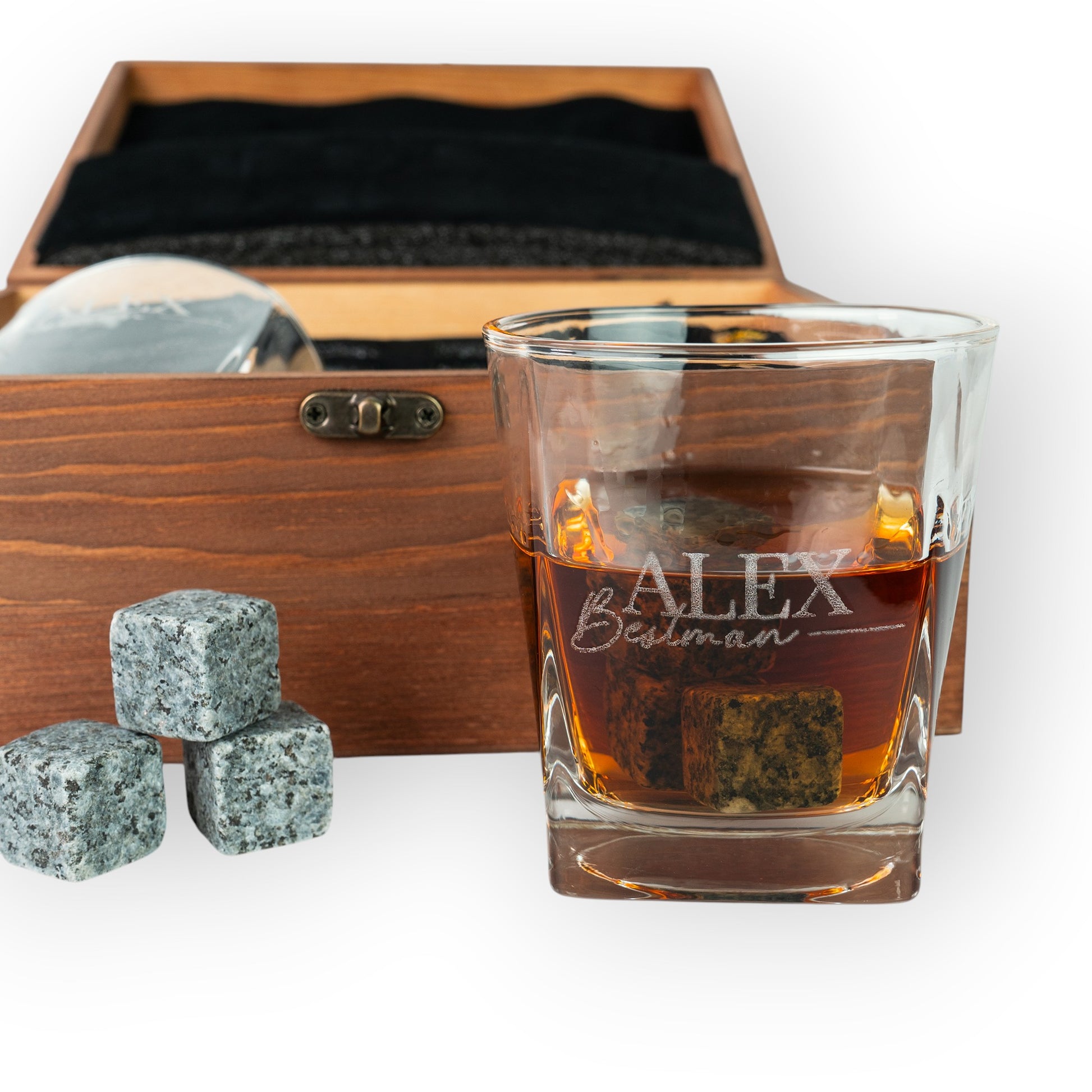 HouseEco personalised whiskey gift set with engraved glass, stone cubes, and wooden box. Ideal for best man gifts.